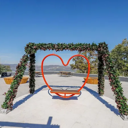 World Dreams Forest בית כפרי *