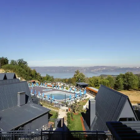 World Dreams Forest * ספנג'ה