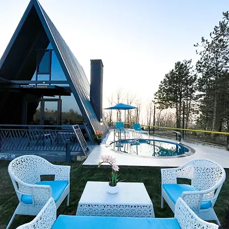 World Dreams Forest Landhaus