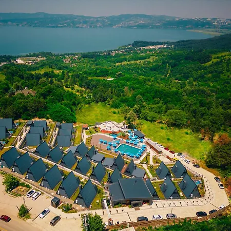 Hétvégi ház World Dreams Forest Sapanca