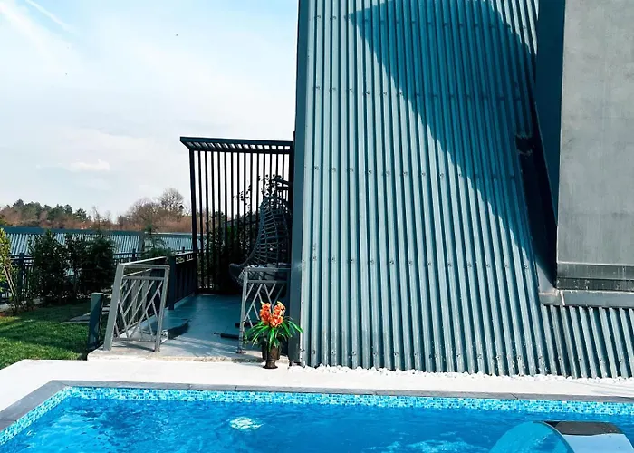 World Dreams Forest *