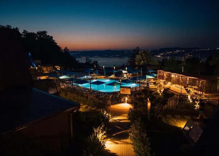 World Dreams Forest Landhaus *